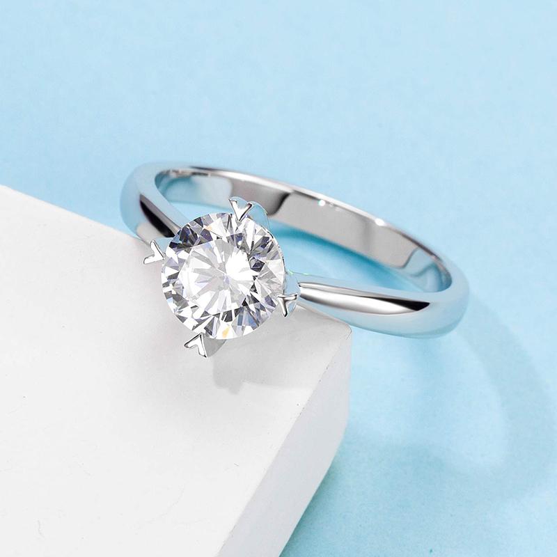 925 Sterling Silver  Classic Round Cut CZ Four Prong Solitaire Ring