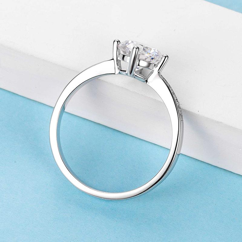 925 Sterling Silver  Classic Round Cut CZ Four Micro Setting Solitaire Ring