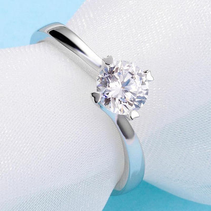 925 Sterling Silver Round Cut Solitaire CZ Ring