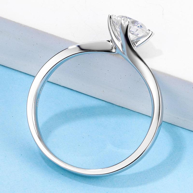 925 Sterling Silver Round 925 Solitaire Swirl Ring