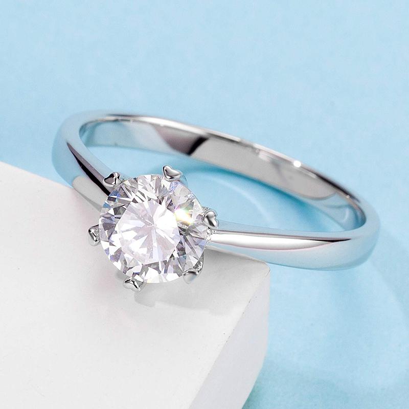 925 Sterling Silver Classic Round Cut CZ Six Prong Solitaire Ring