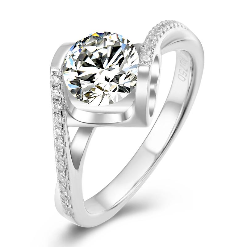 925 Sterling Silver Classic Round Cut CZ Angle Solitaire Ring