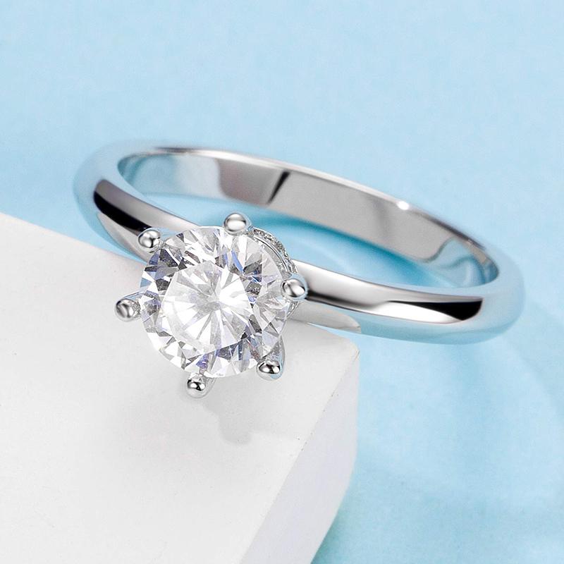 925 Sterling Silver Classic Round Cut CZ Fashion Solitaire Ring