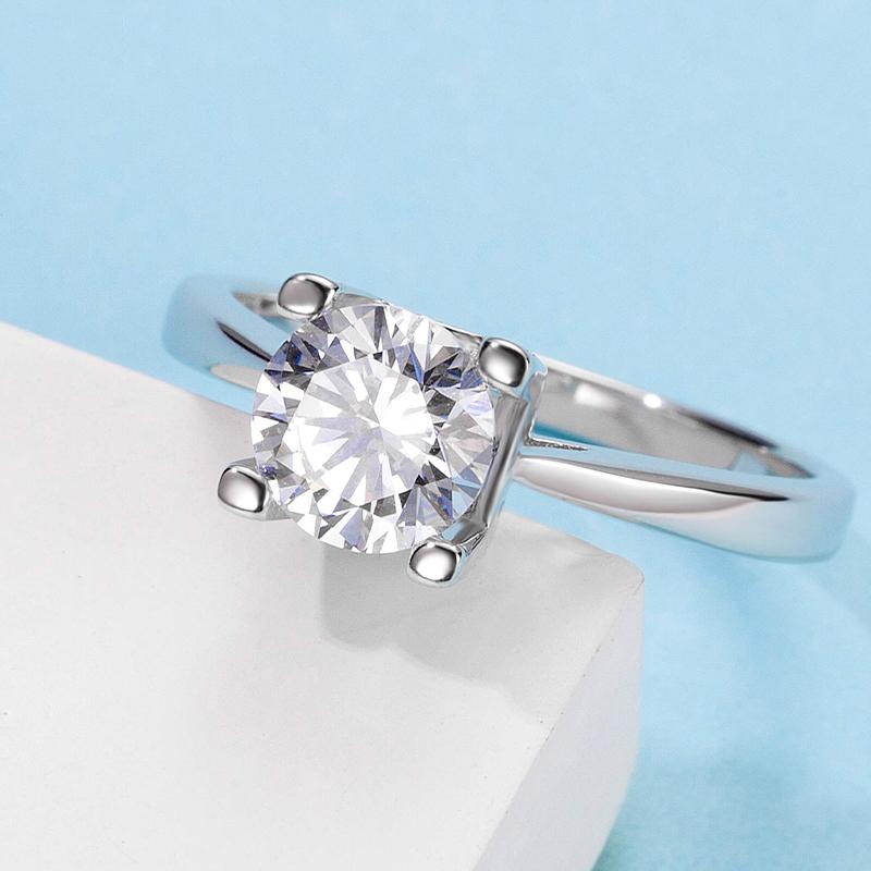 925 Sterling Silver  Classic Round Cut CZ HW Letter Solitaire Ring