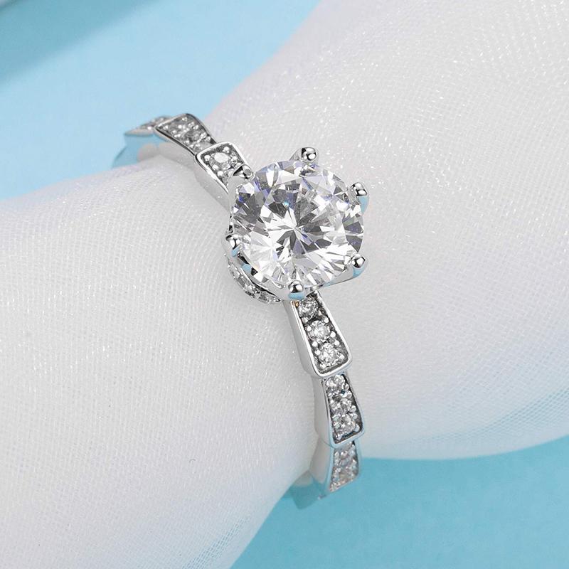 925 Sterling Silver  Classic Round Cut CZ Pave Ring