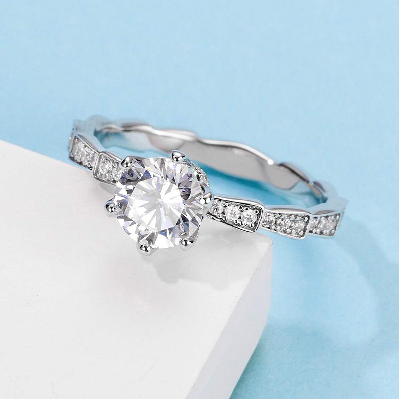 925 Sterling Silver  Classic Round Cut CZ Pave Ring