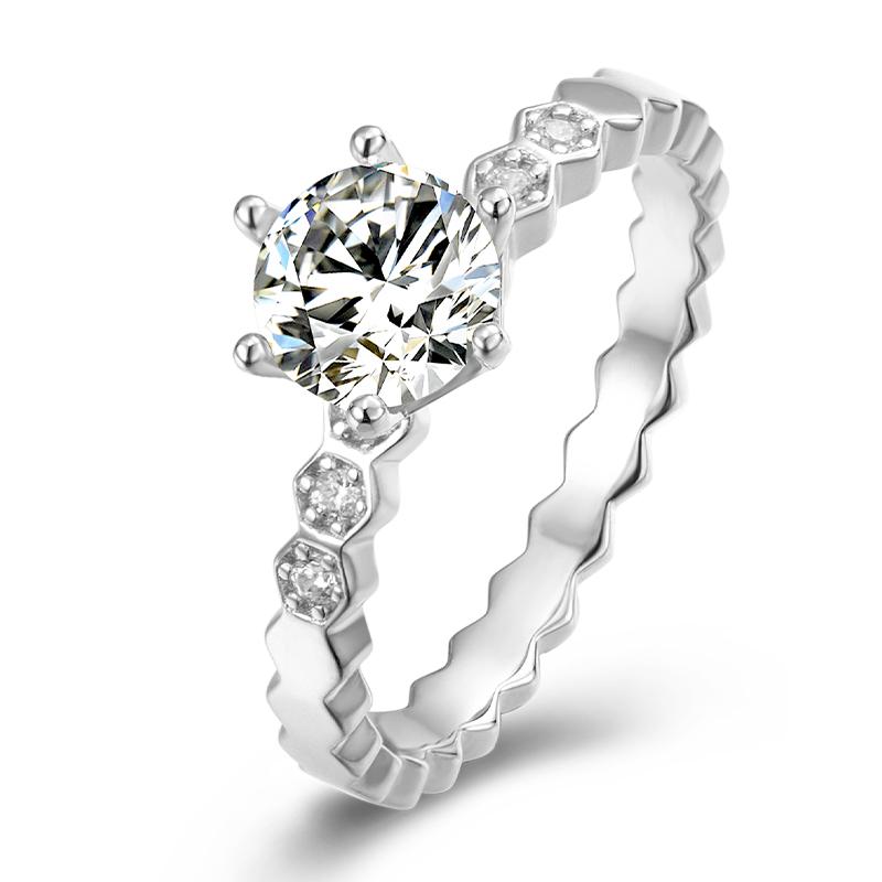 925 Sterling Silver  Classic Round Cut CZ Honeycomb Solitaire Ring