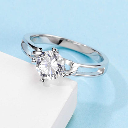 925 Sterling Silver Classic Round Cut CZ Butterfly Solitaire Ring