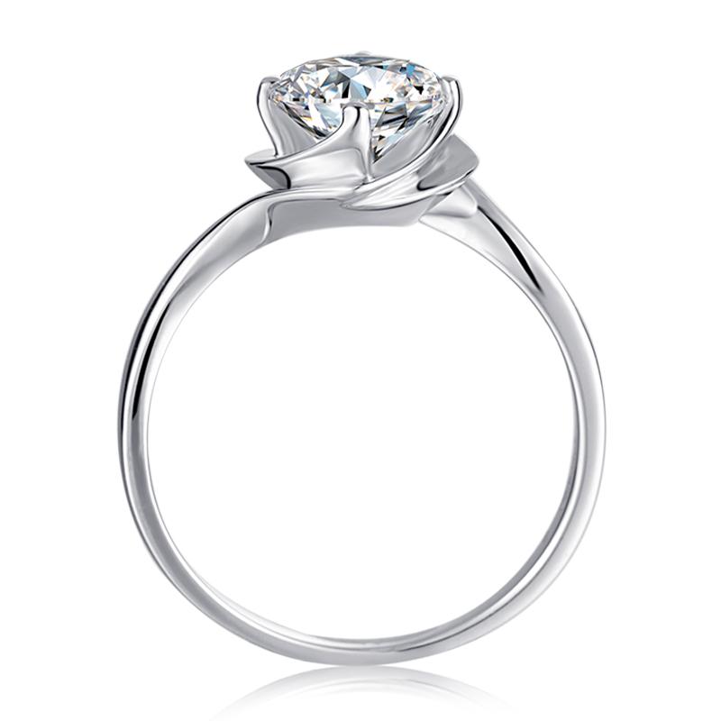 925 Sterling Silver Classic Round Cut CZ Bud Solitaire Rings