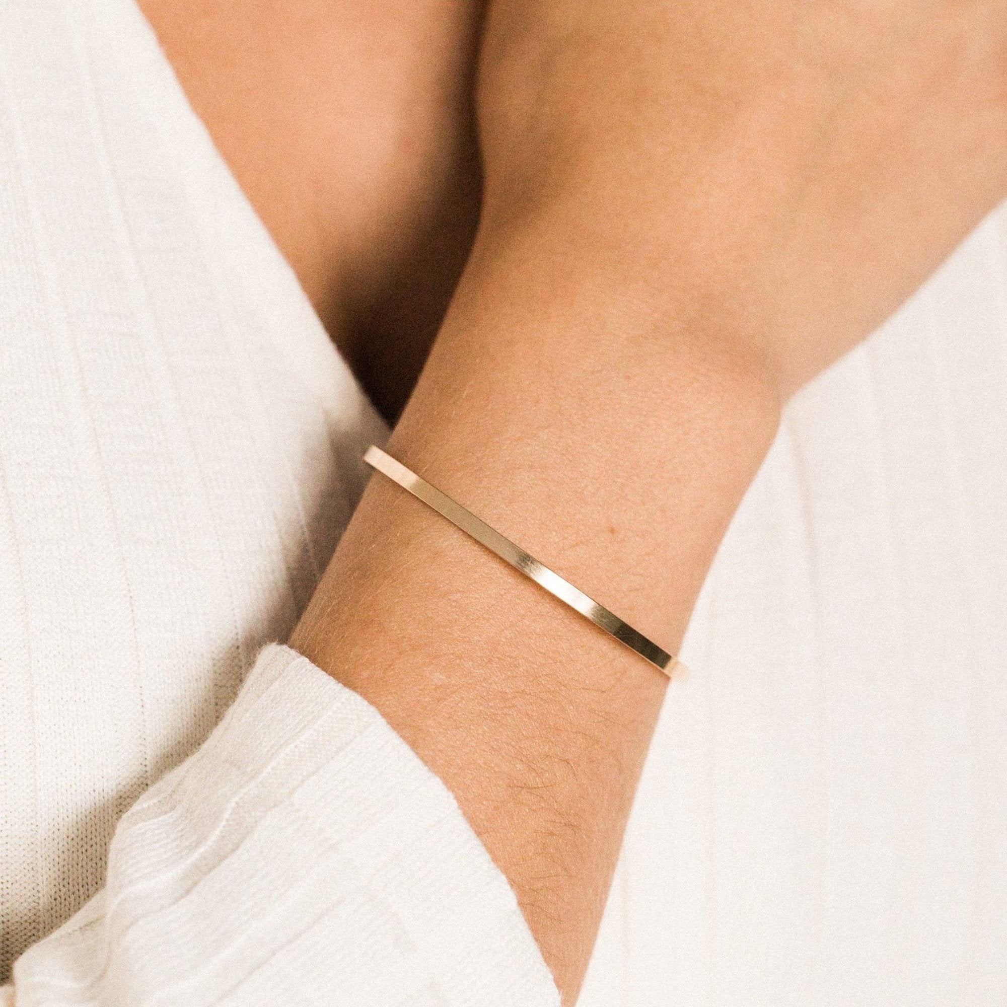 925 Sterling Silver Minimal Cuff Bracelet 2