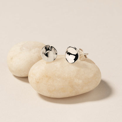 Double Beat Round Shape Stud Earring 3