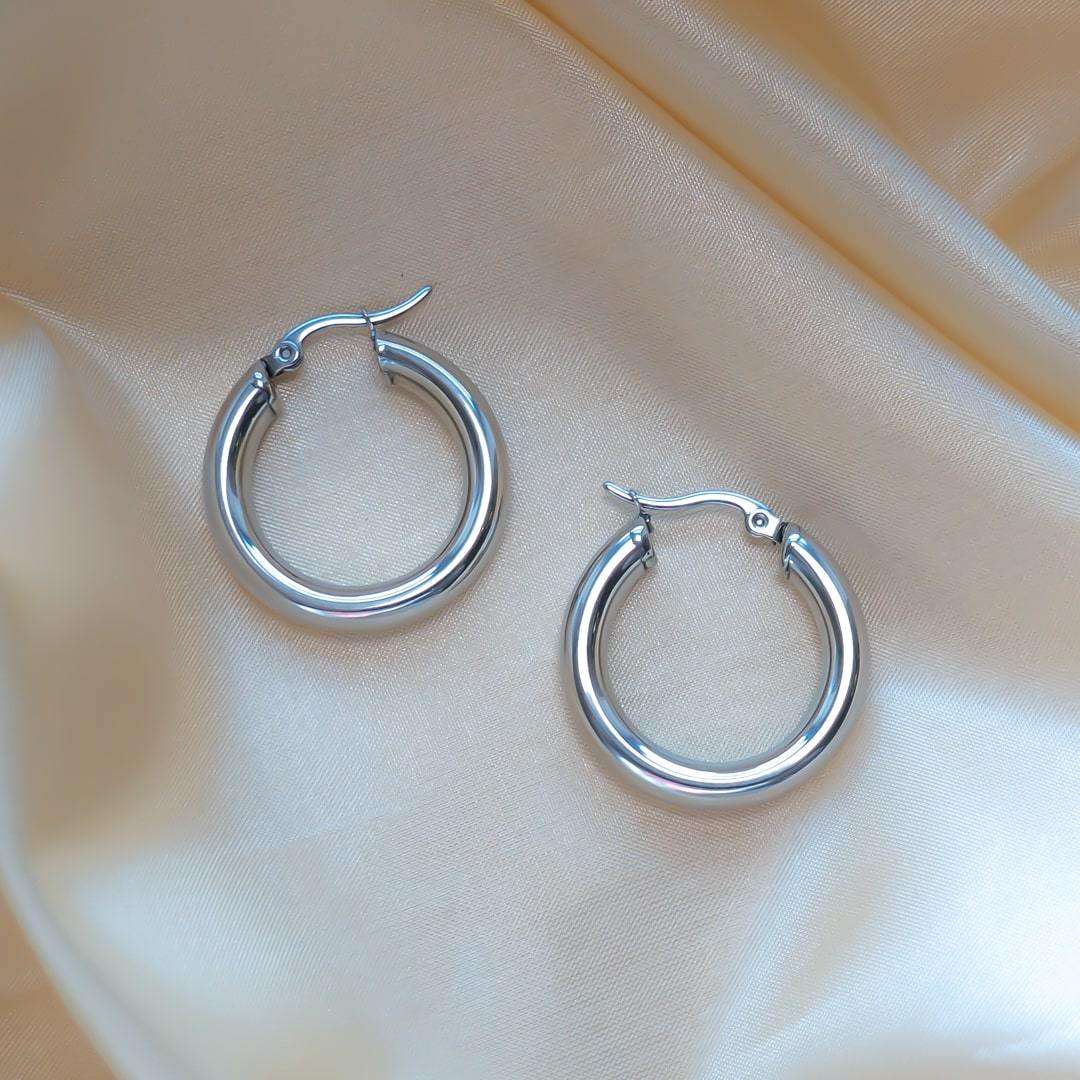 925 Sterling Silver Classic Silver Filled Hoops 6