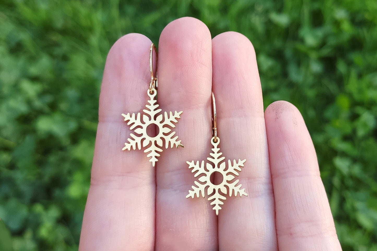 Silver Christmas Snowflakes Earring